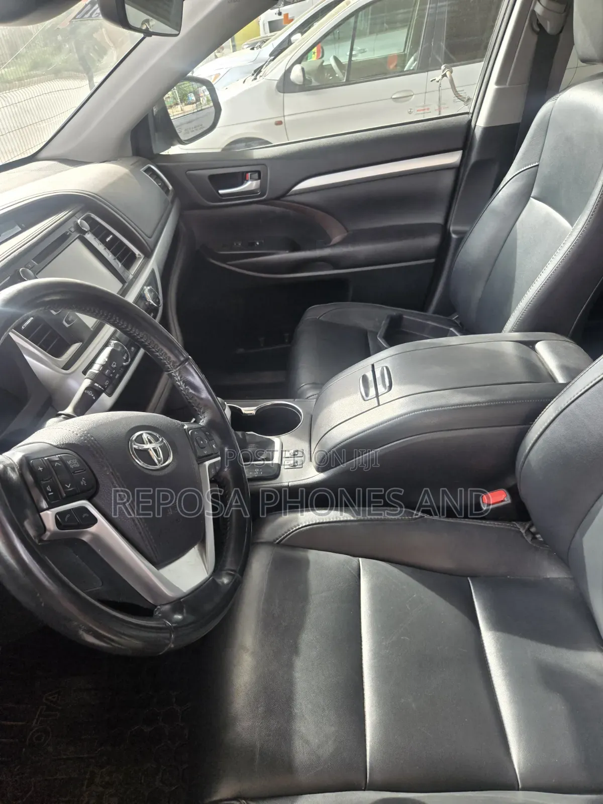 Toyota Highlander 2017 Burgundy