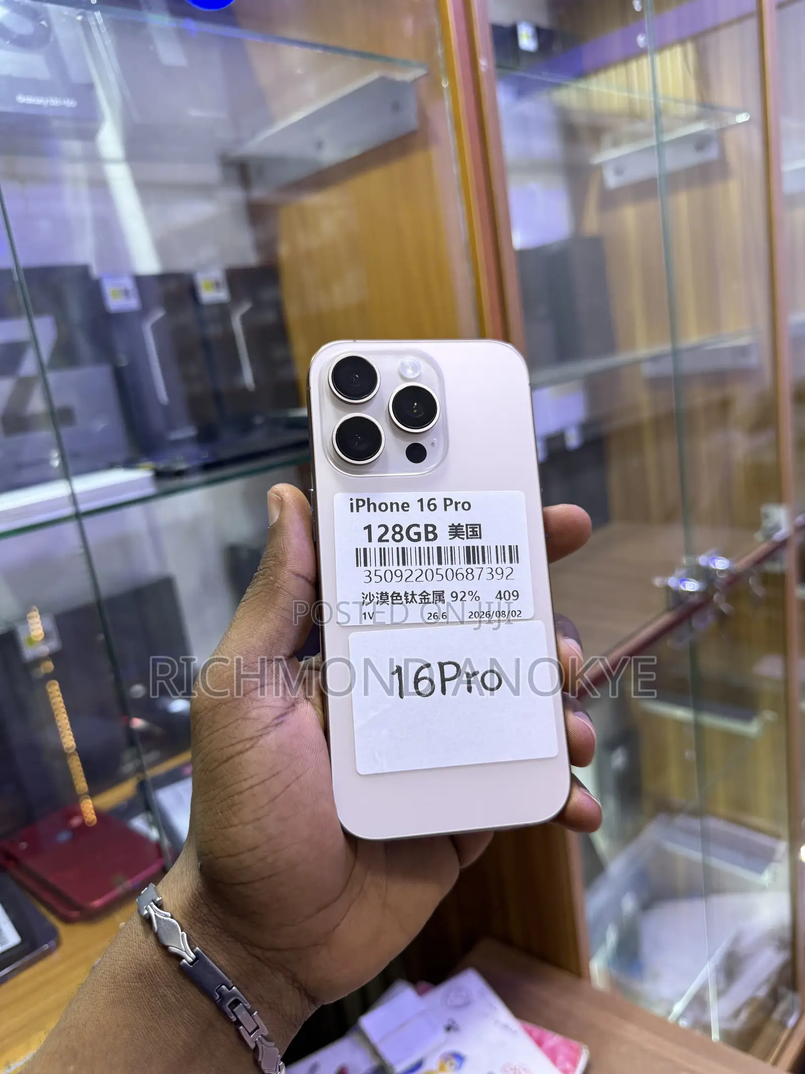 Apple iPhone 16 Pro 128 GB Gold