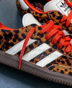 Adidas Samba OG “Preloved Red Loepard”Sneakers