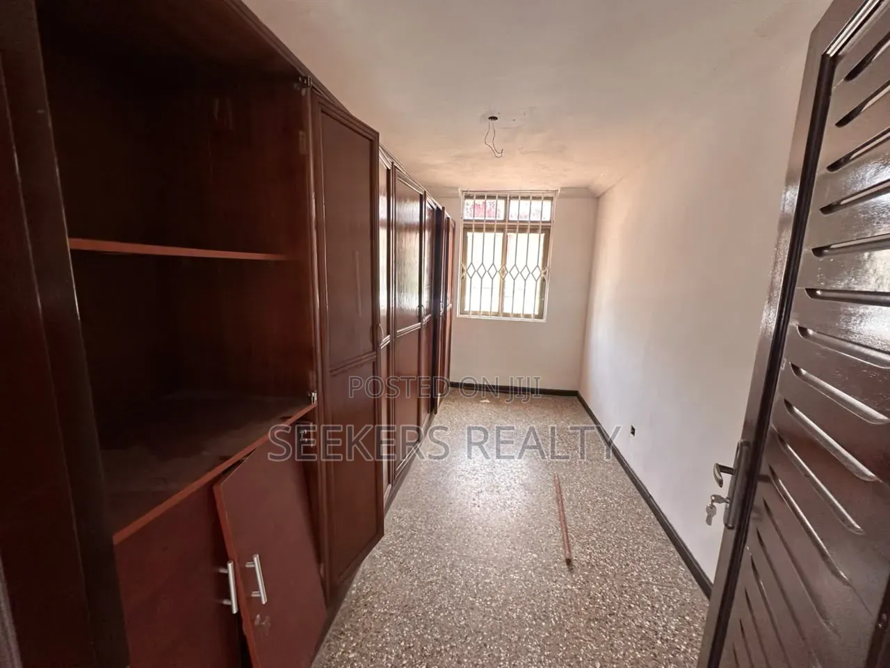 7bdrm House in Seekers Realty, Acquinas for rent