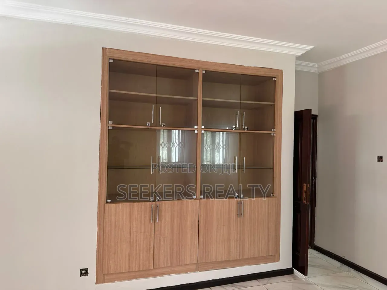7bdrm House in Seekers Realty, Acquinas for rent