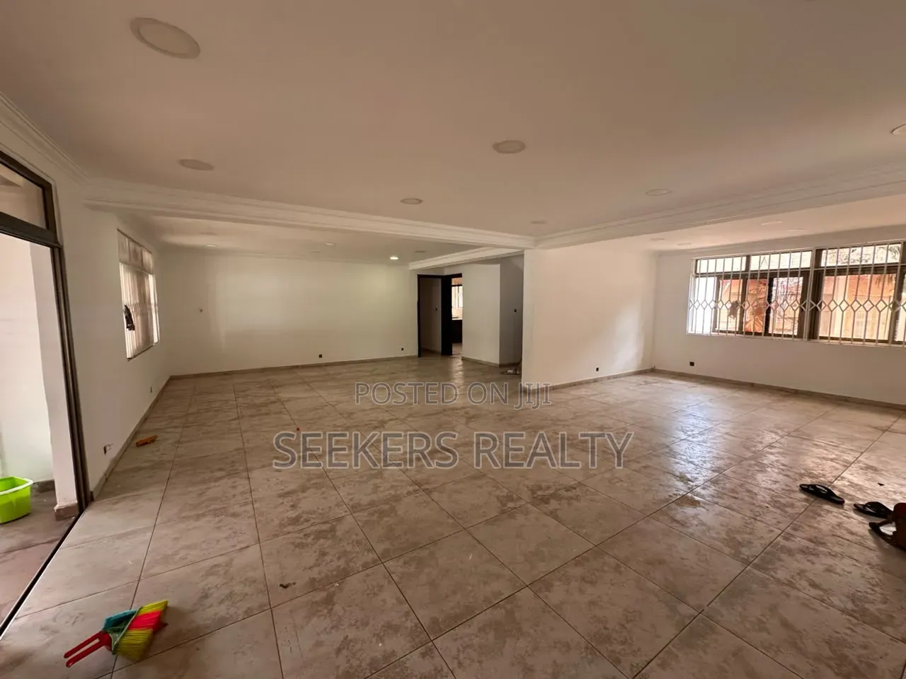 7bdrm House in Seekers Realty, Acquinas for rent