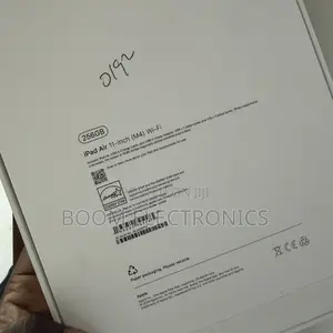 New Apple iPad Air 11 (2026) 256 GB