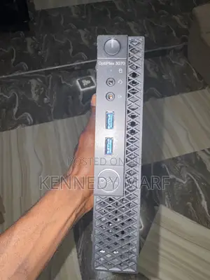 Desktop Computer Dell OptiPlex 3070 12GB Intel Core i5 HDD+SSD 256GB