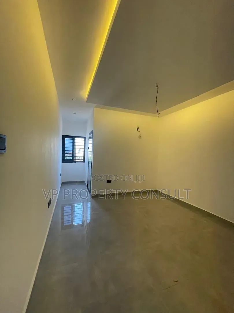 4bdrm House in Ghana Flag for sale