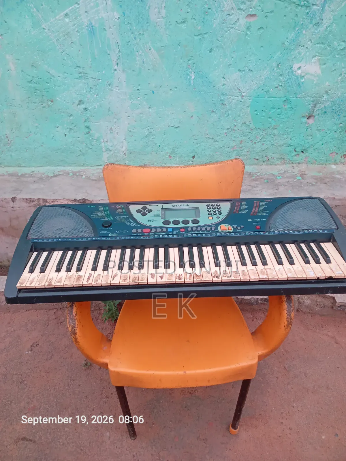 Yamaha Psr270