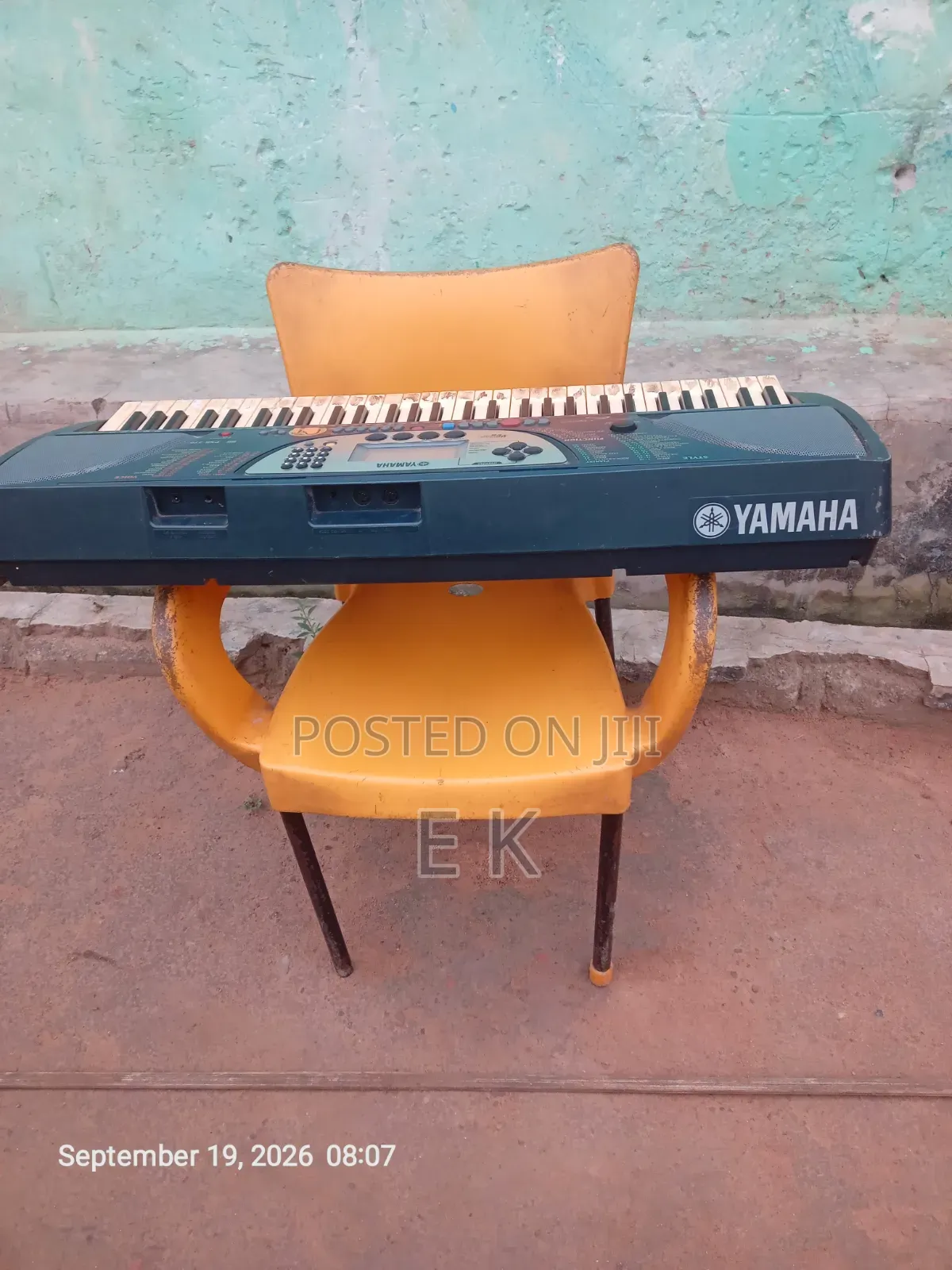 Yamaha Psr270