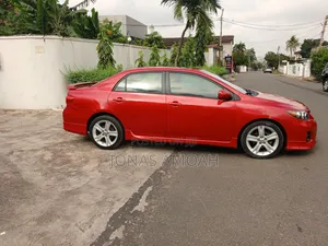Toyota Corolla S 4dr Sedan (1.8L 4cyl 4A) 2013 Red