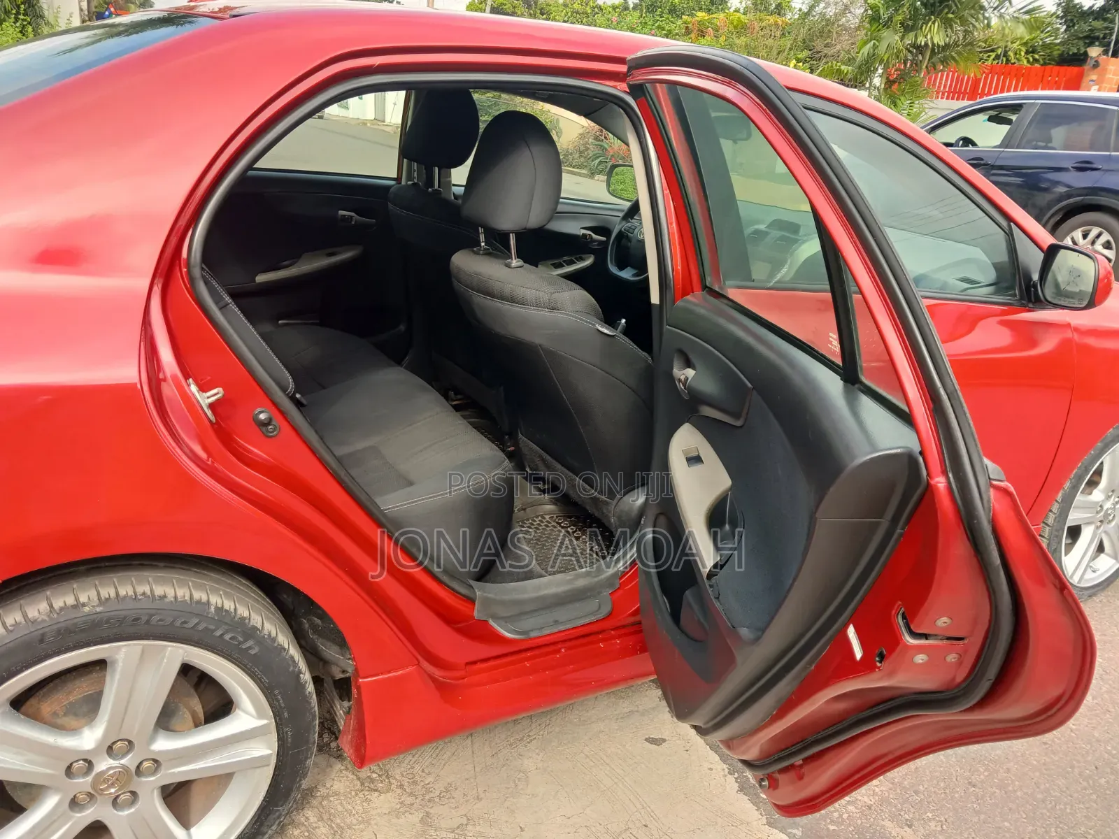 Toyota Corolla S 4dr Sedan (1.8L 4cyl 4A) 2013 Red
