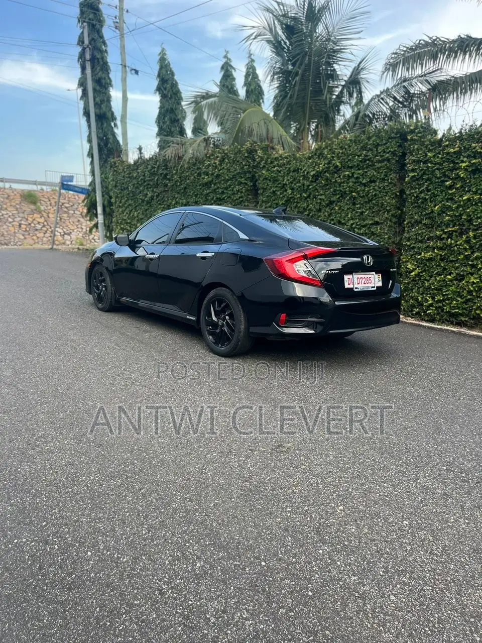 Honda Civic Touring 4dr Sedan (1.5L 4cyl) 2017 Black