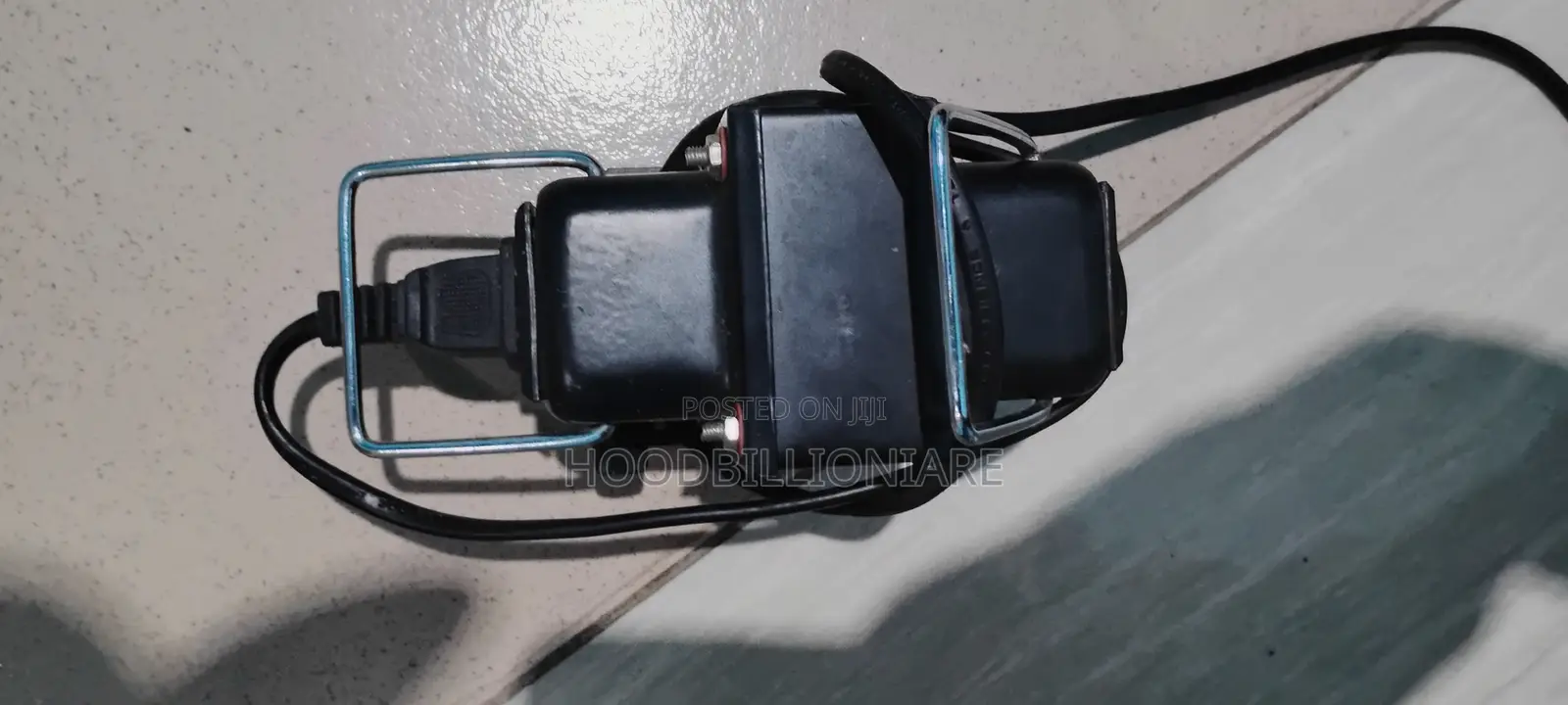 Elbee Inverter 220V Convertor