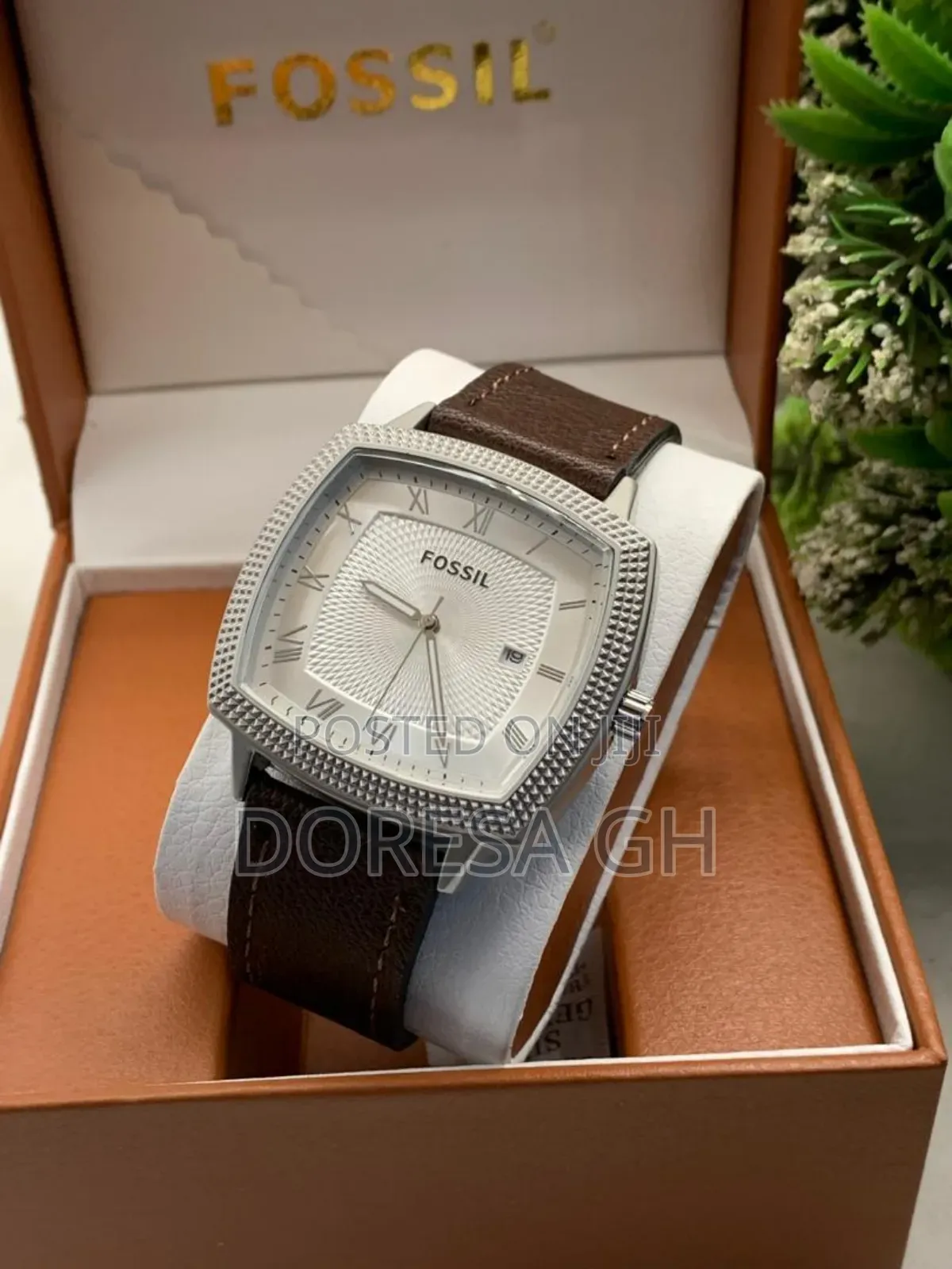 Fossil Men’s Leather Watch – Classic Casual Wristwatch