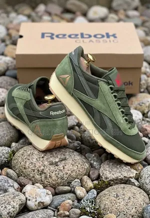 Reebok Classic Olive Green Suede