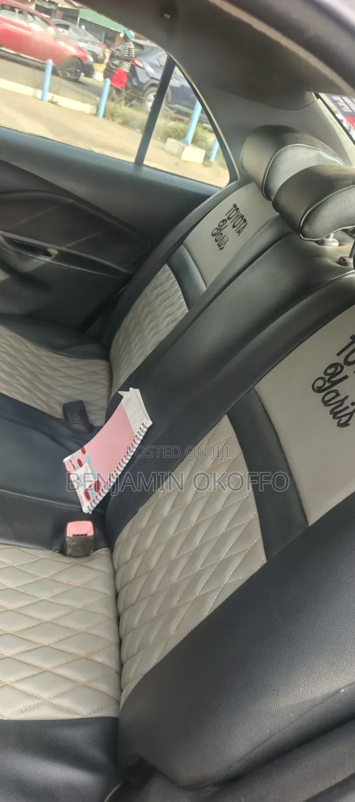 Toyota Yaris 2010 Gray