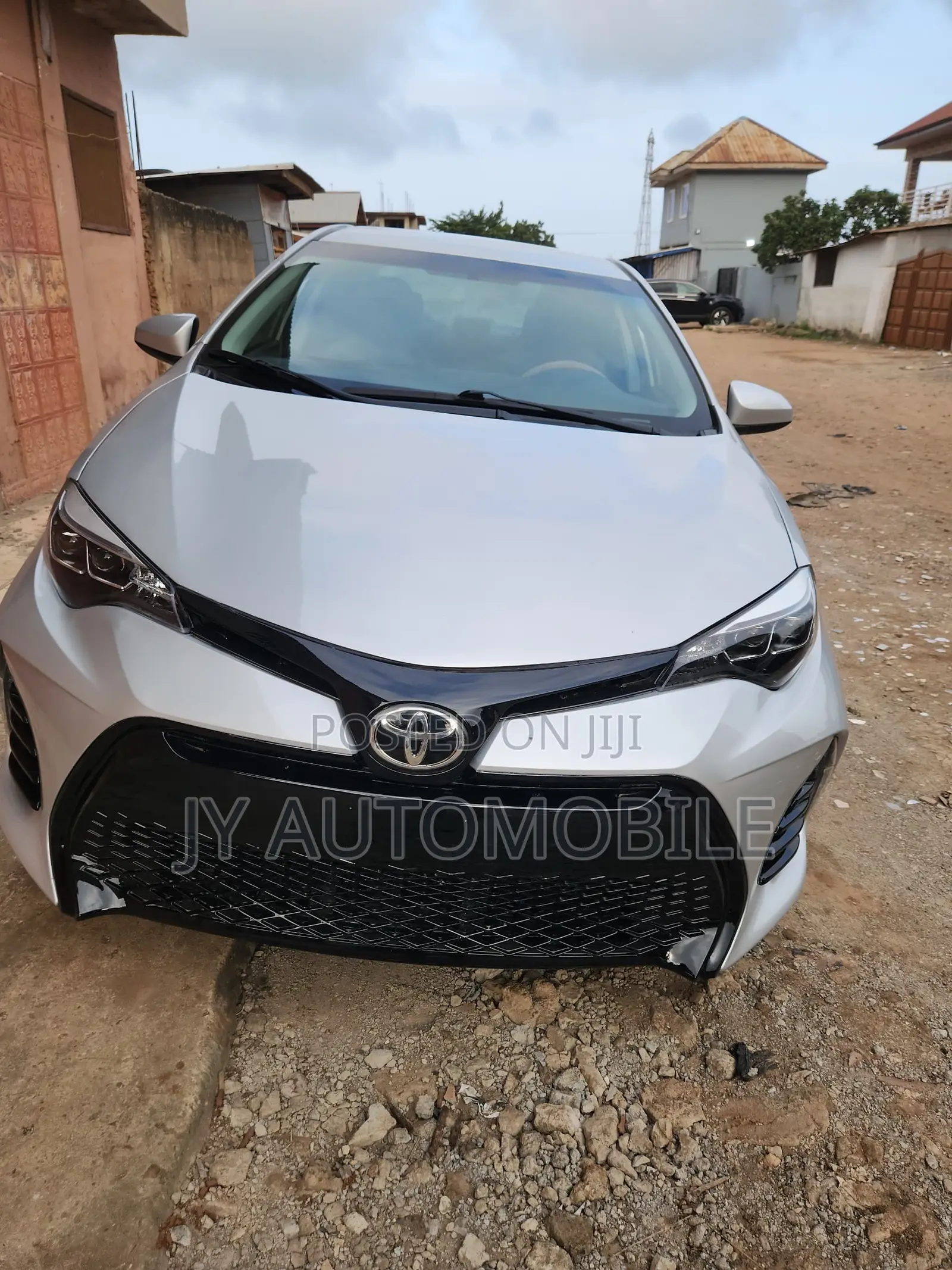 Toyota Corolla 2019 Silver