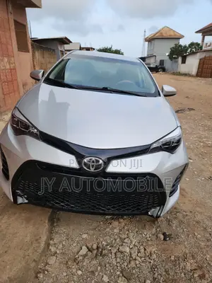 Toyota Corolla 2019 Silver
