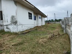 5bdrm House in Ejisu-Juaben Municipal for sale