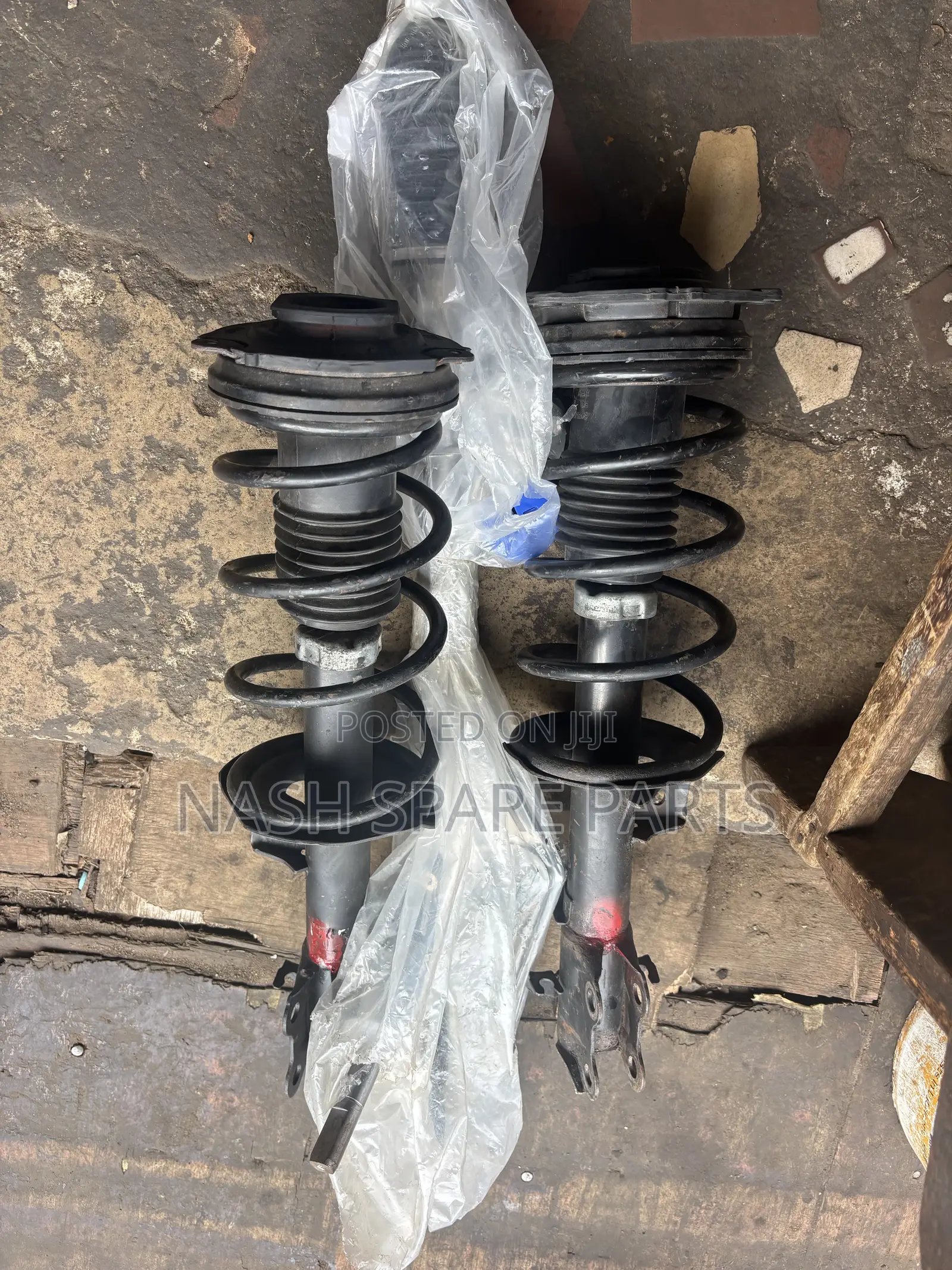 Nissan Versa 2008 - 2011 Front Shocks and Steering Rag Brand New