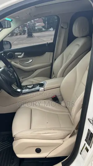 Mercedes-Benz GLC-Class 2020 White