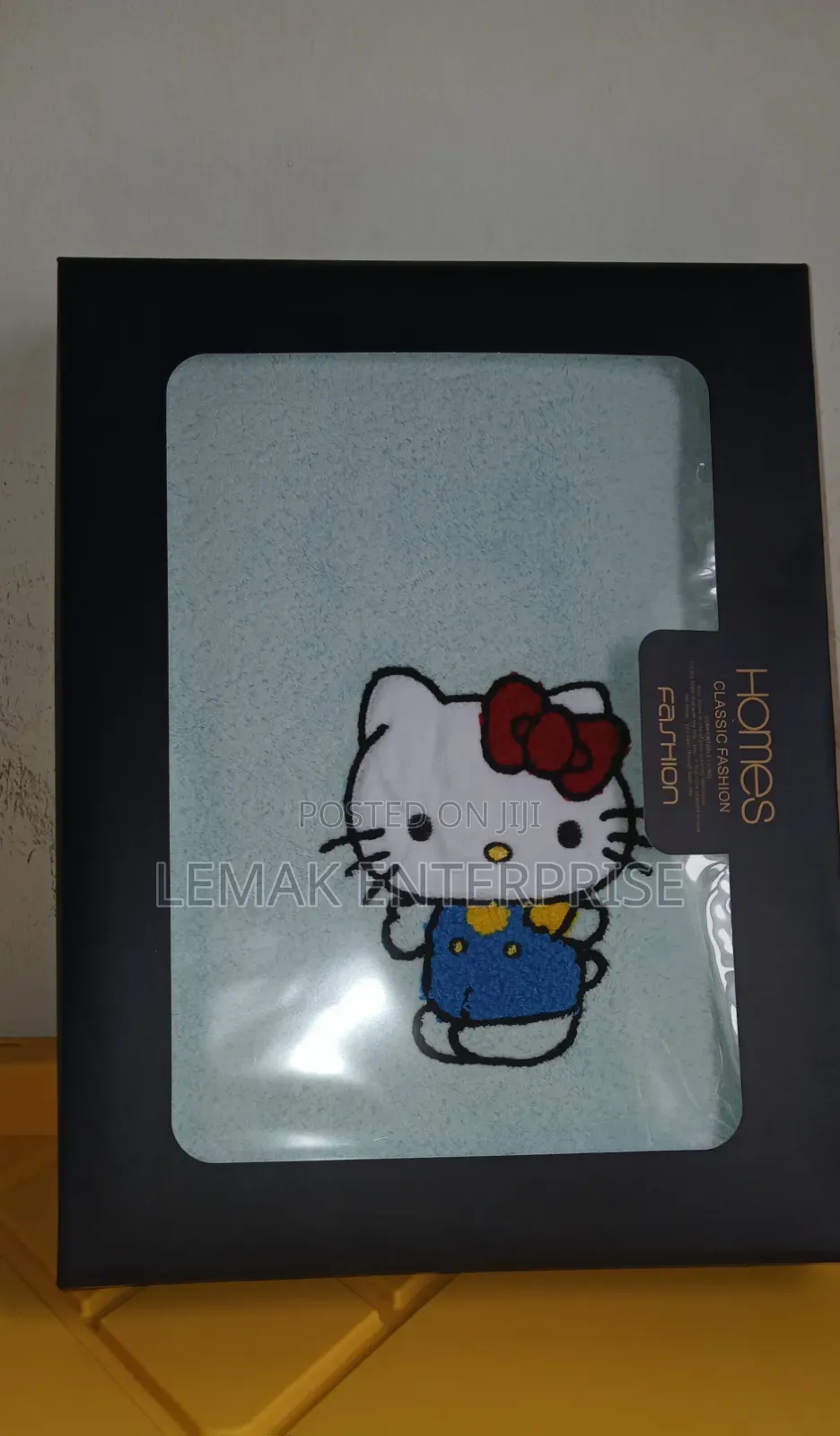 Kids Towels for All Ages. 100 Percent Cotton. Size 28"×56"