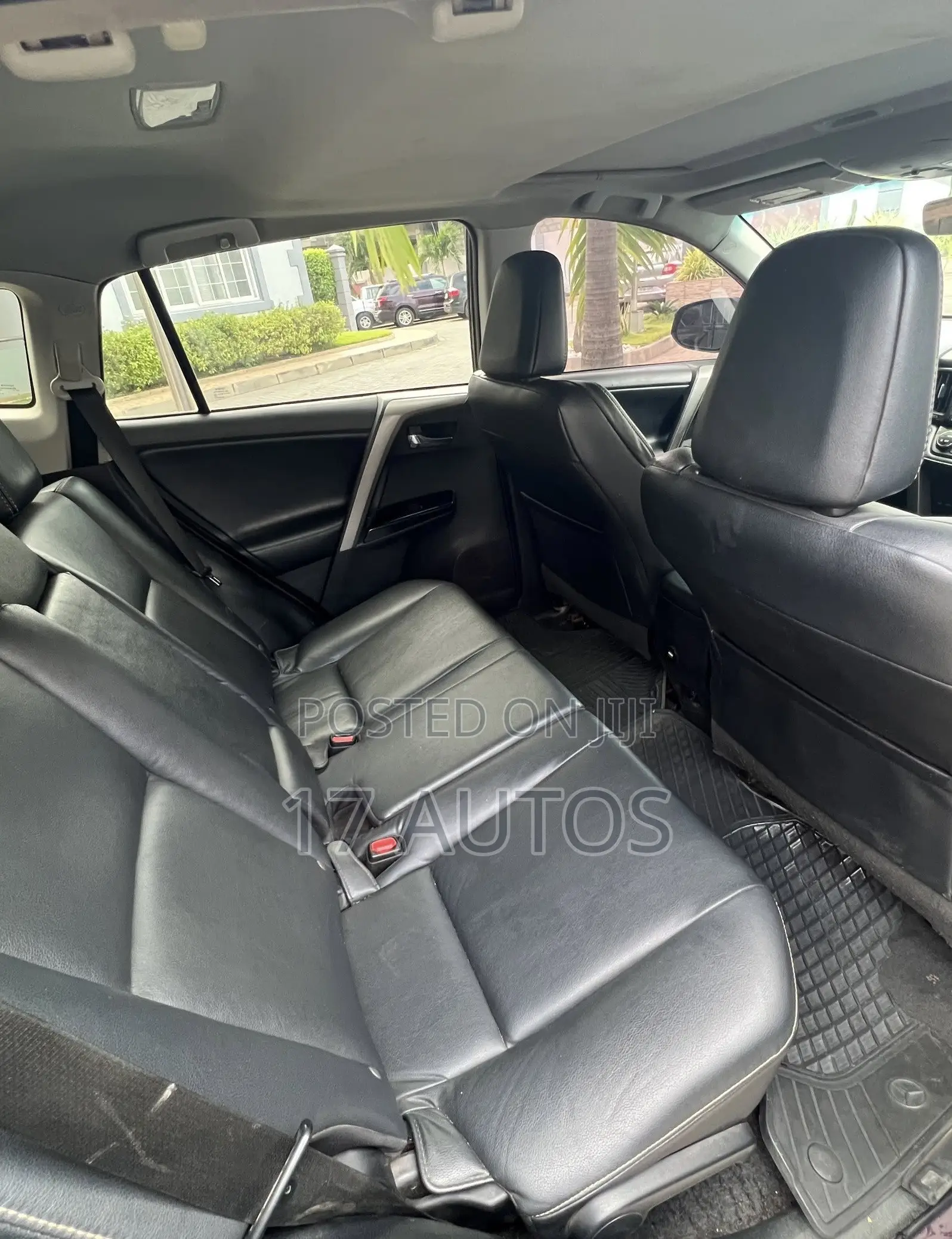 Toyota RAV4 Limited 4dr SUV (2.5L 4cyl 6A) 2018 Burgundy