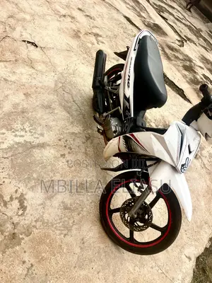 Yamaha 2020 White