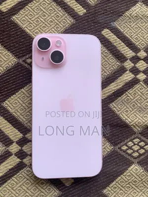 Apple iPhone 15 128 GB Pink