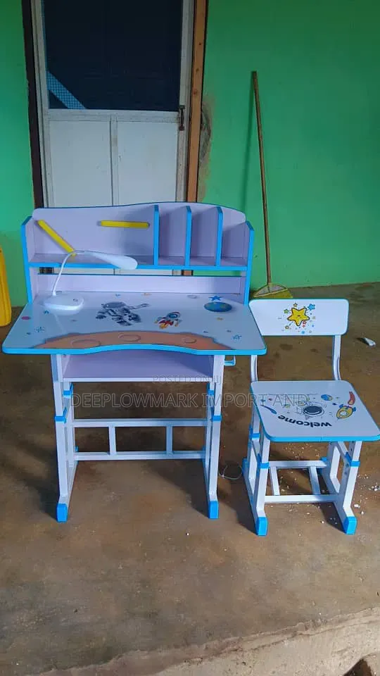 Kids Table and Chair Set