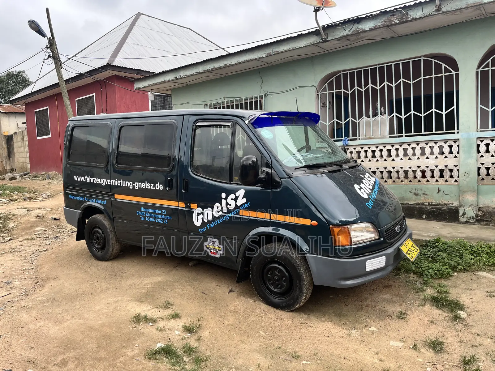 Ford Transit 2002 Blue