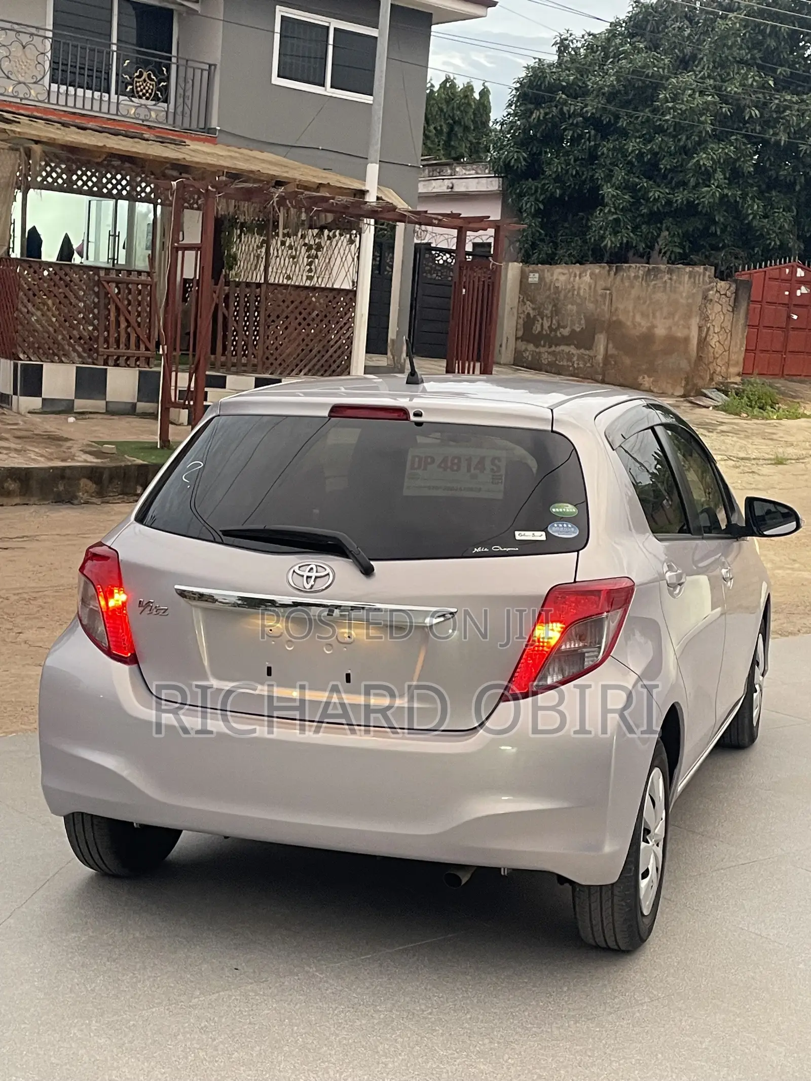 Toyota Vitz 1.3 AWD 5dr 2013 Silver