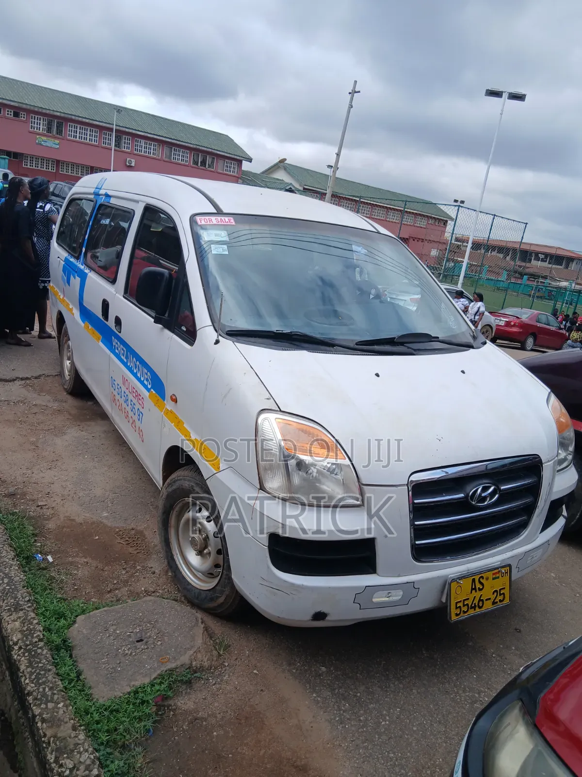 Hyundai H1 2005 White