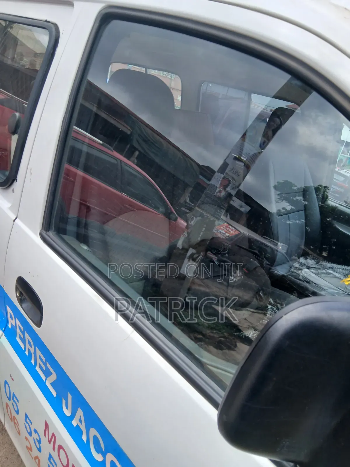 Hyundai H1 2005 White
