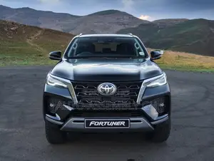 Toyota Fortuner Front Bumper 2020,2021,2022,2023,2024,2025,2026