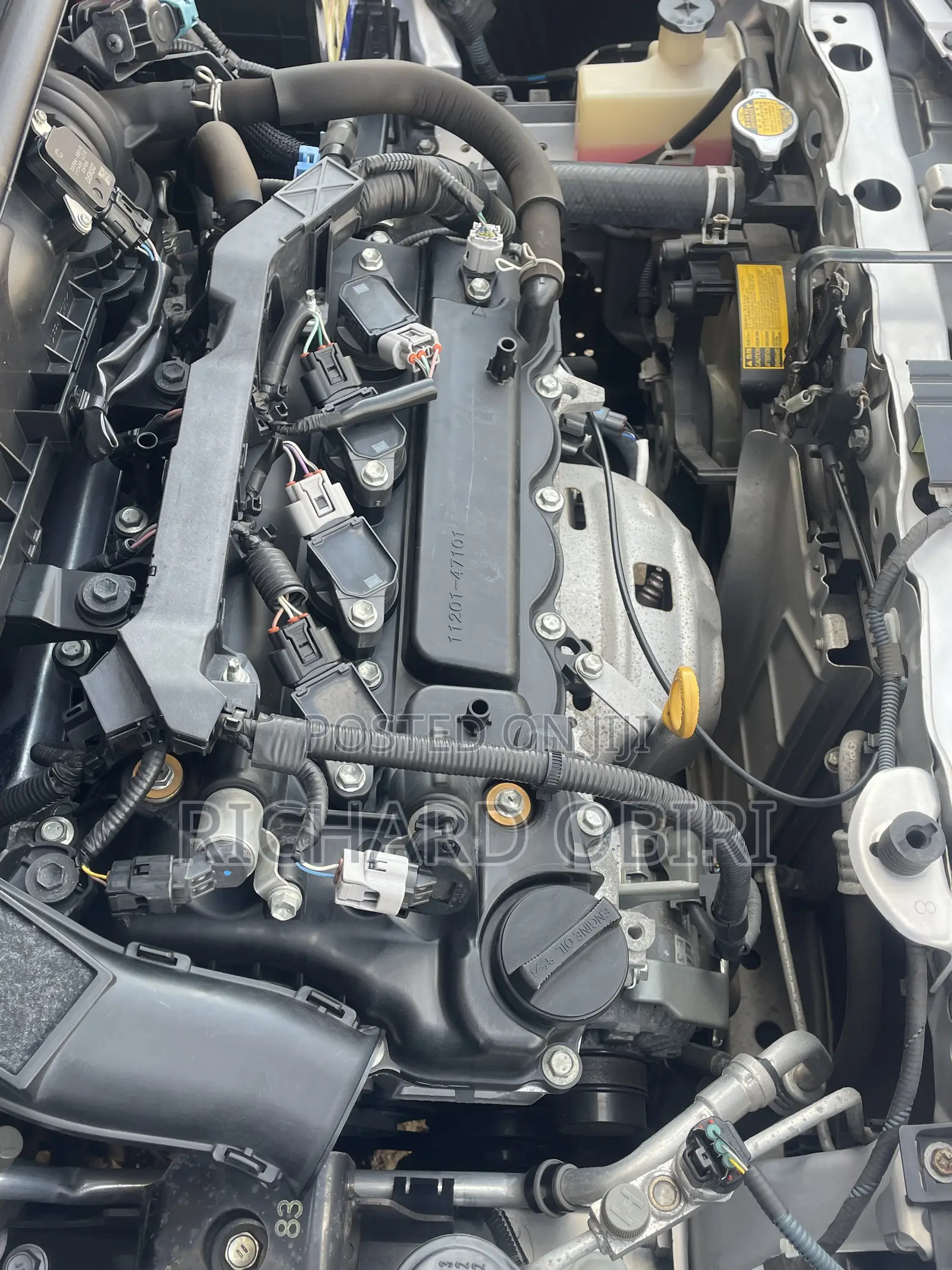 Toyota Vitz 1.3 AWD 5dr 2013 Silver