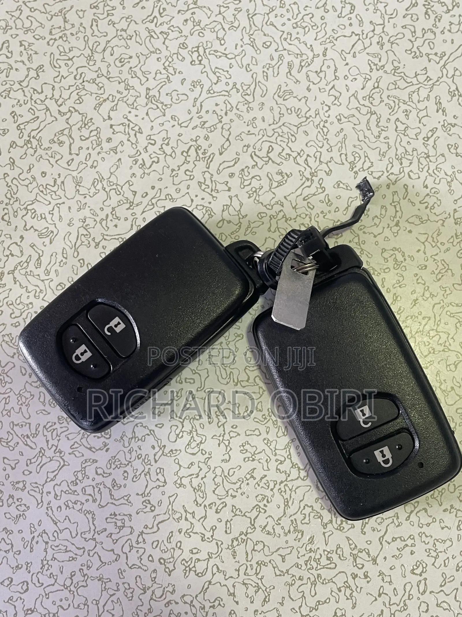 Toyota Vitz 1.3 AWD 5dr 2013 Silver