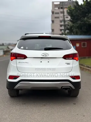 Hyundai Santa Fe Limited Ultimate AWD 2018 White