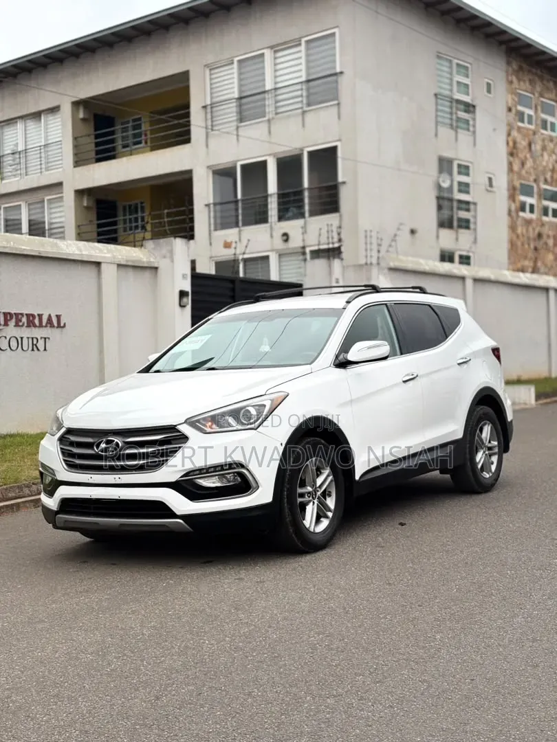 Hyundai Santa Fe Limited Ultimate AWD 2018 White