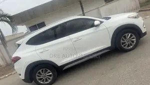 Hyundai Tucson SE FWD 2017 White