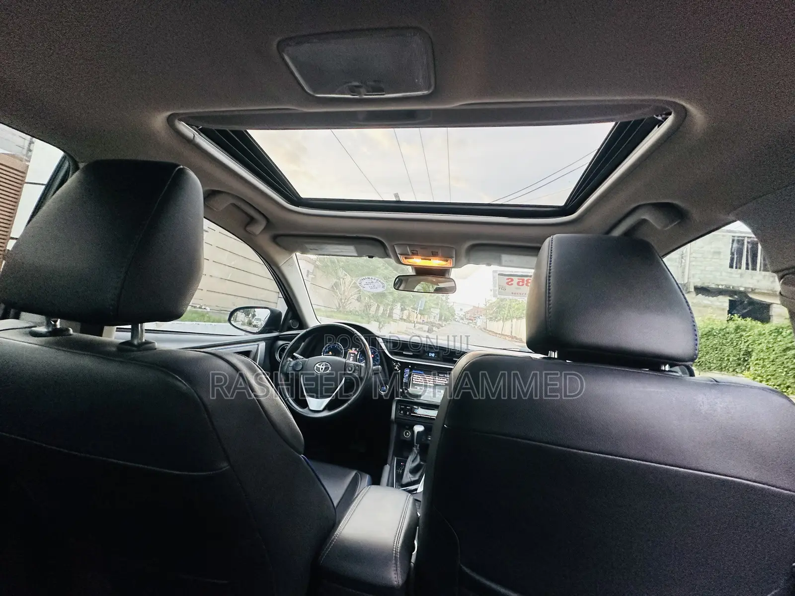 Toyota Corolla XSE (1.8L 4cyl 2A) 2019 Gray