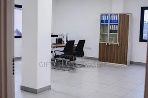 Office Space for Rent at Adum