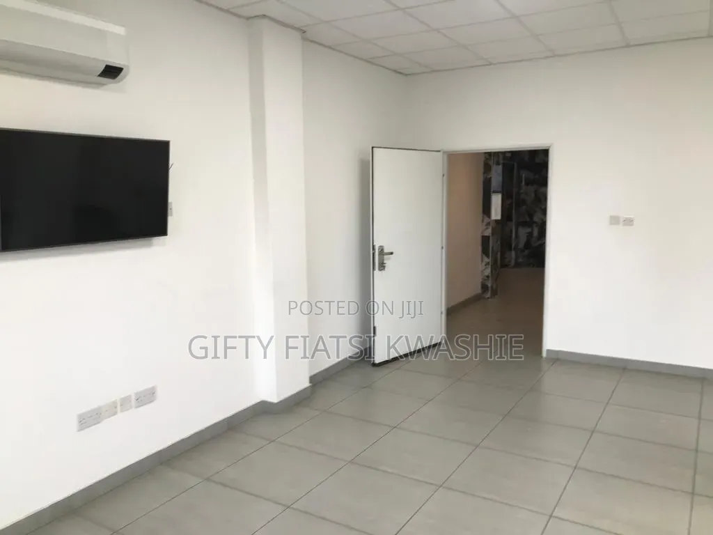 Office Space for Rent at Adum
