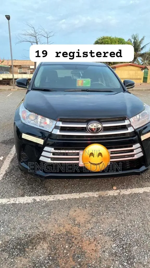 Toyota Highlander LE Plus 4x4 V6 (3.5L 6cyl 8A) 2017 Black