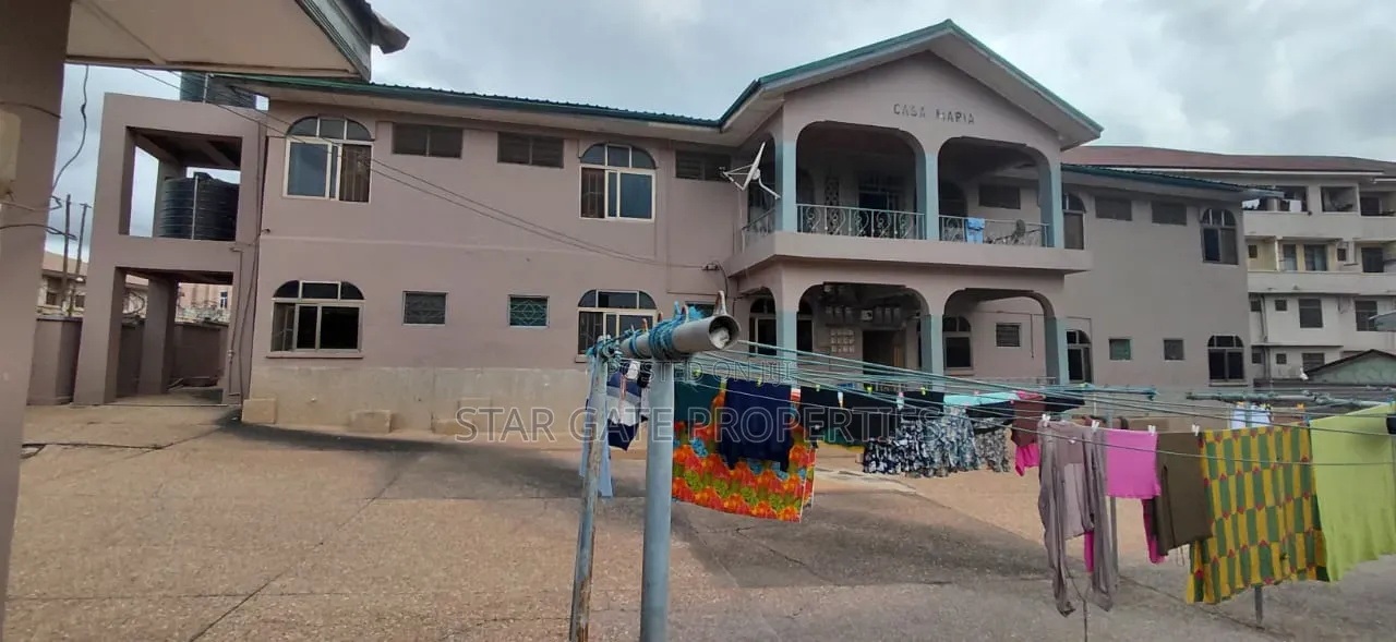 22 Bedrooms Hostel for Sale at Ayeduase KNUST