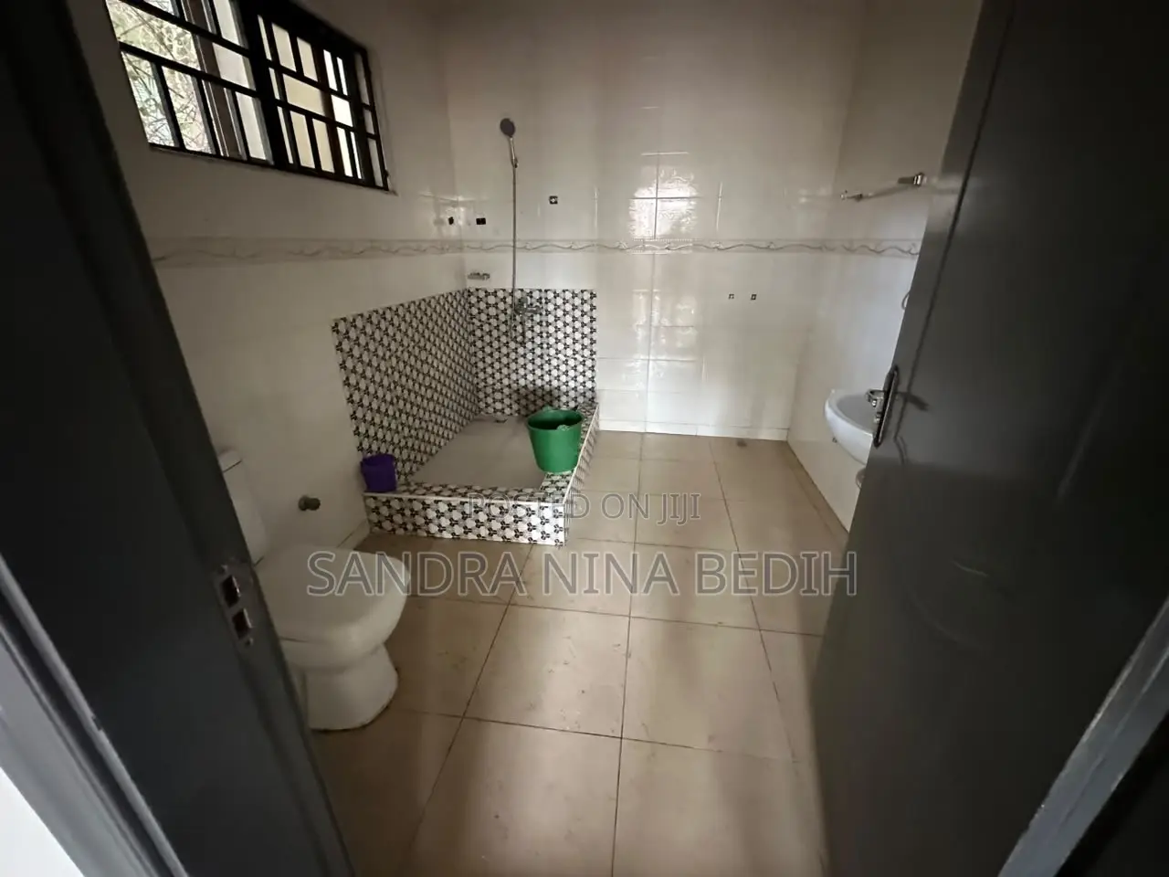 3bdrm House in East Legon Hills for rent