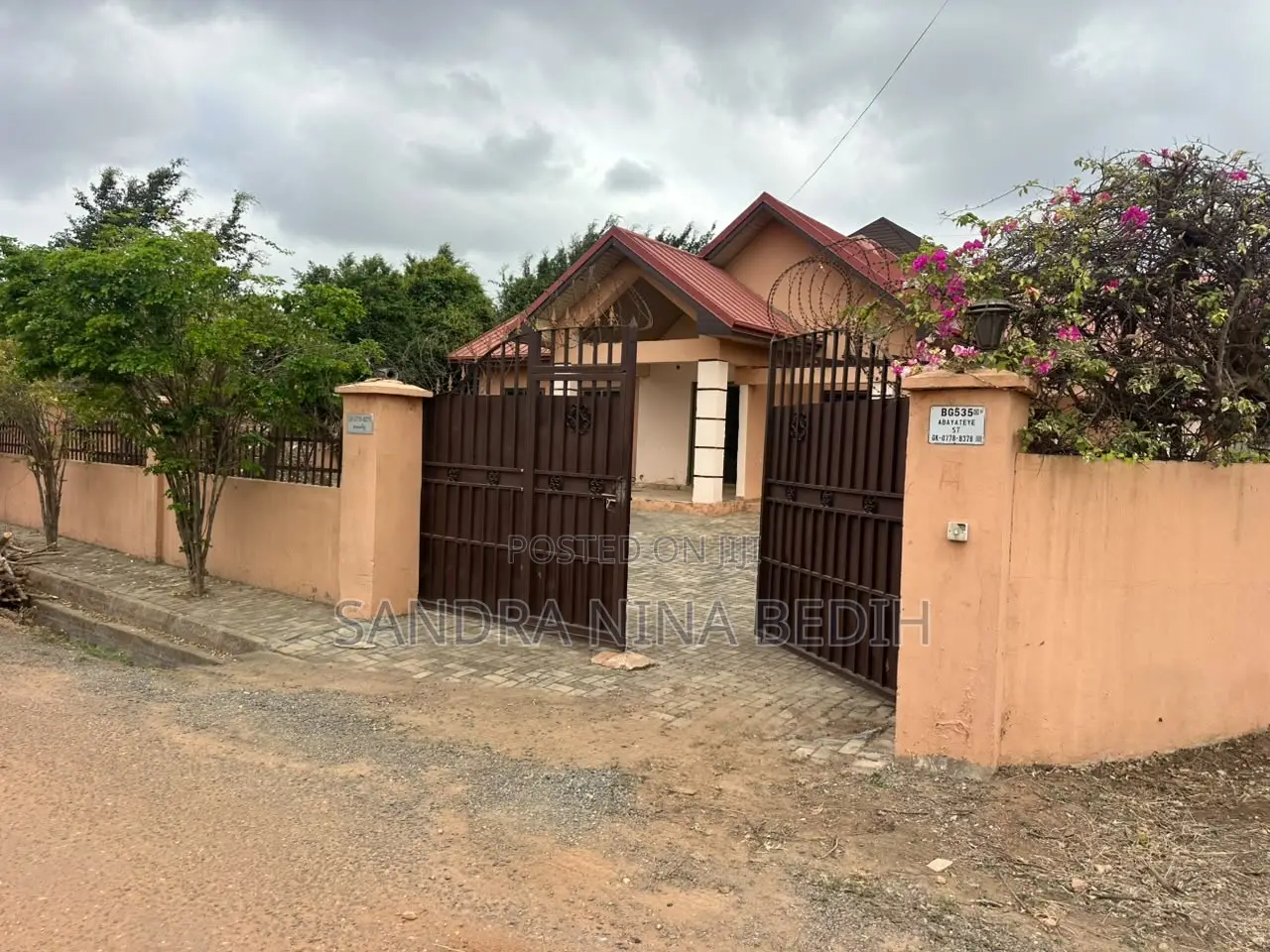 3bdrm House in East Legon Hills for rent