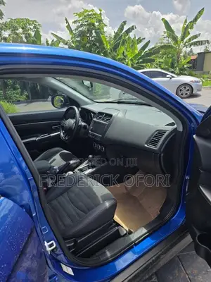 Mitsubishi Outlander 2.0 PHEV AWD 2018 Blue