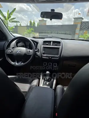 Mitsubishi Outlander 2.0 PHEV AWD 2018 Blue