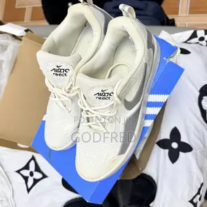 Casual Sneakers