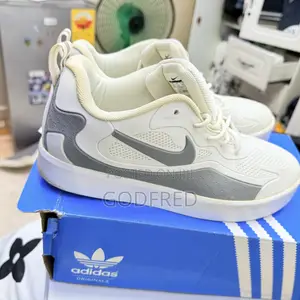 Casual Sneakers