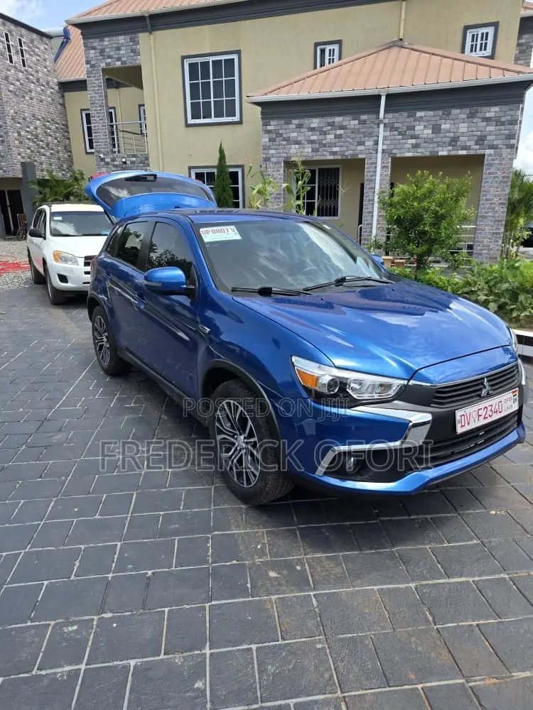 Mitsubishi Outlander 2.0 PHEV AWD 2018 Blue